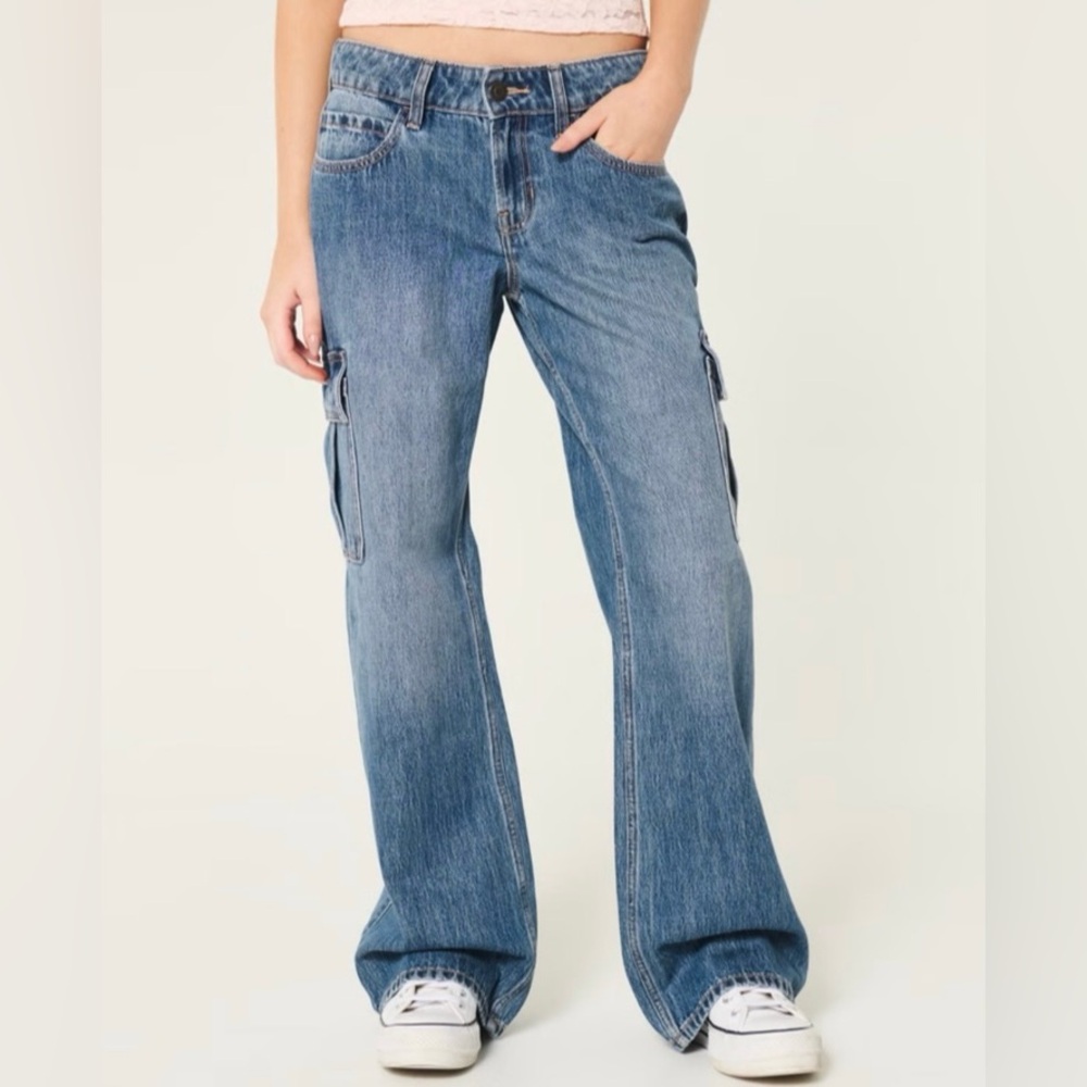 Hollister Low-Rise Baggy cargo Jeans